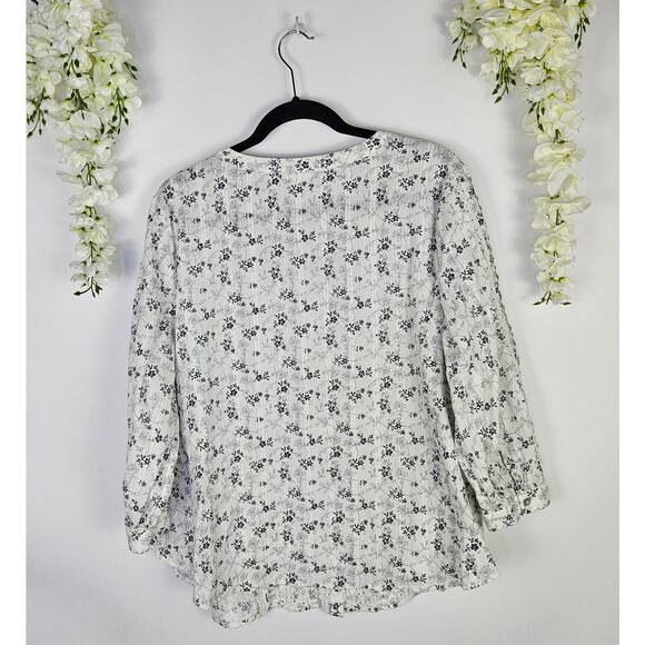 J.Jill Pintuck Blouse White Floral Cotton Top 3/4 Sleeve Boho Cottagecore SZ XL - Picture 2 of 11